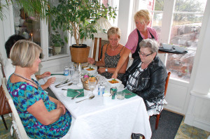Cateringvärdinna hemma hos